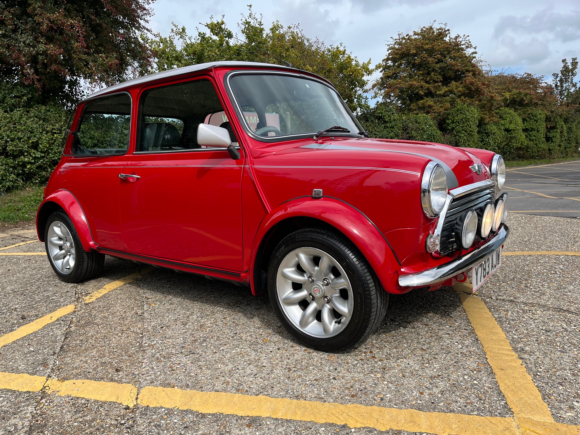 2001 Rover Mini Cooper Sport. 1275cc. MPi. Solar Red. Low mileage. Service history. Stunning.