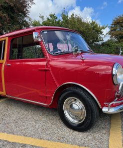 1965 Morris Mini Traveller Super De Luxe. MK1. 850cc. Tartan Red. Matching numbers. Royal provenance. Stunning.