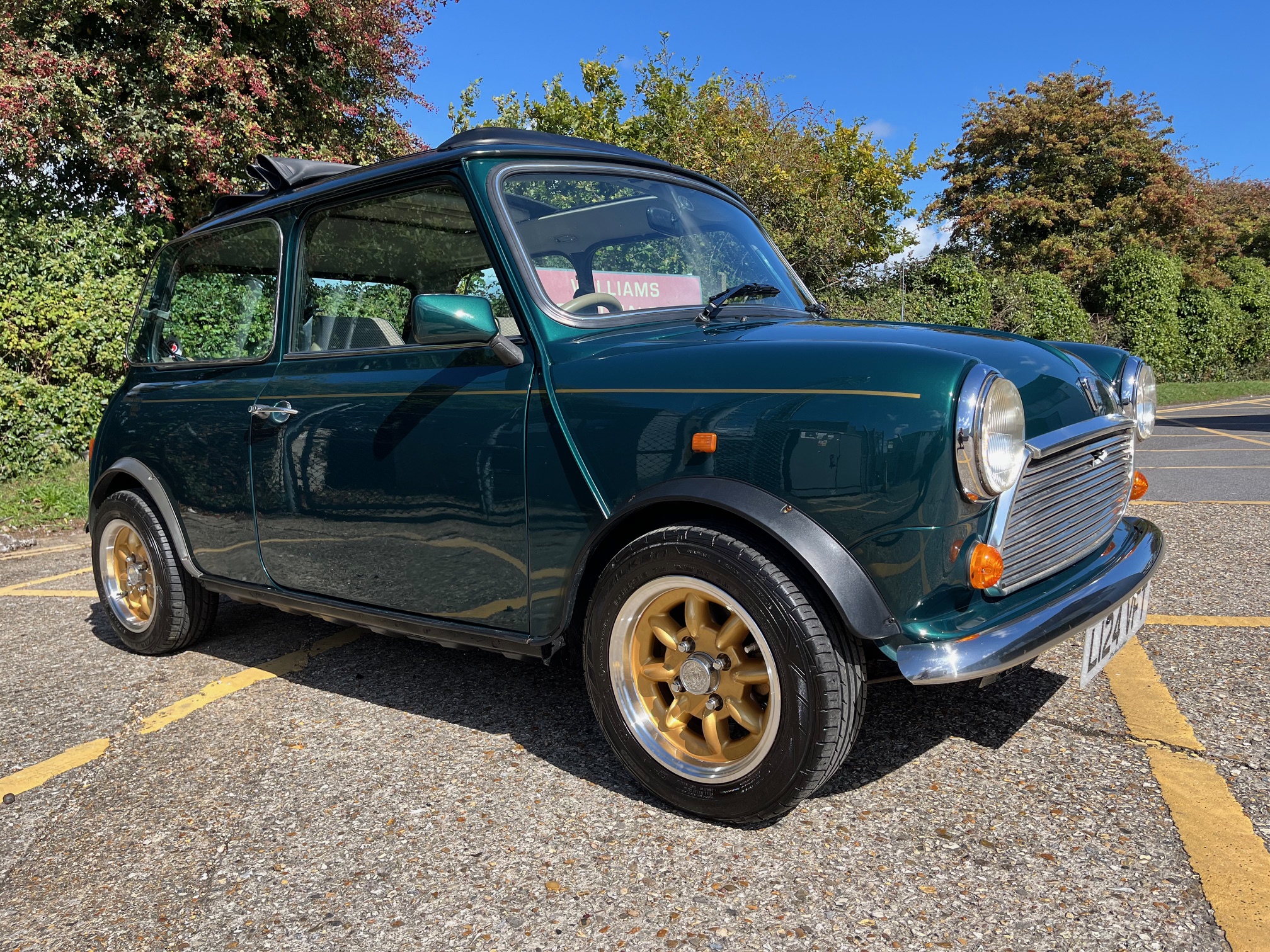 1993 Rover Mini British Open Classic. 1275cc. Limited Edition. BRG. Electric Sunroof. Only 28k from new.