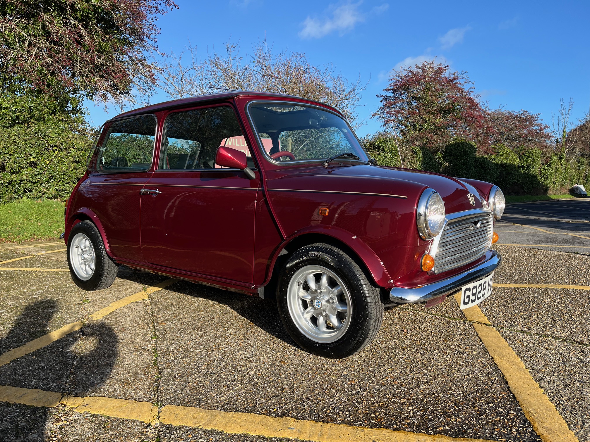 1990 Rover Mini Thirty LE. 1000cc. Metallic Cherry Red. Only 31k. 3 Owners. FSH. Very original and ready to be enjoyed.