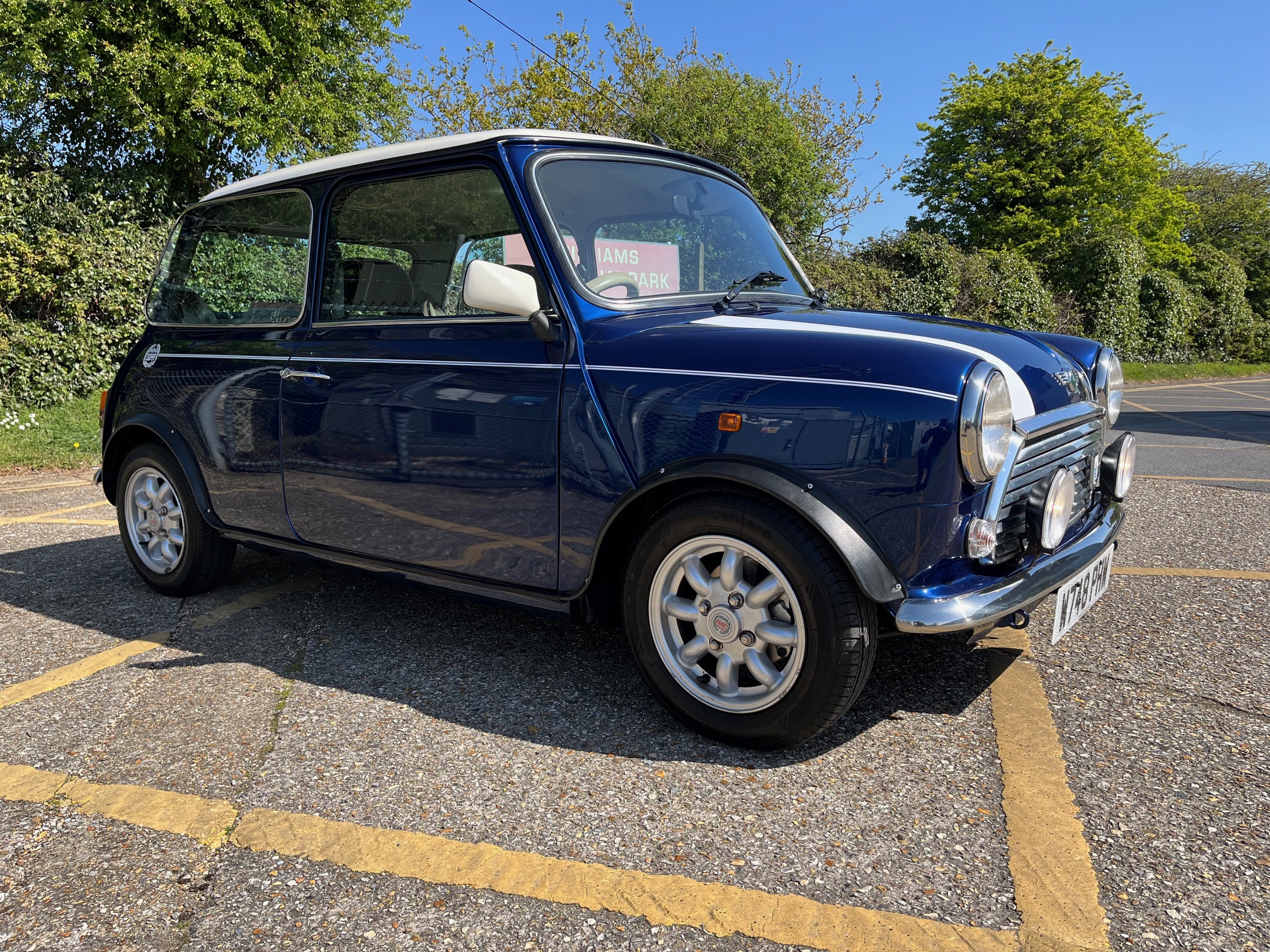 2000 Rover Mini Cooper. 1275cc. MPi. Metallic Tahiti Blue. Just 28k from new. 3 Owners. FSH. Stunning.