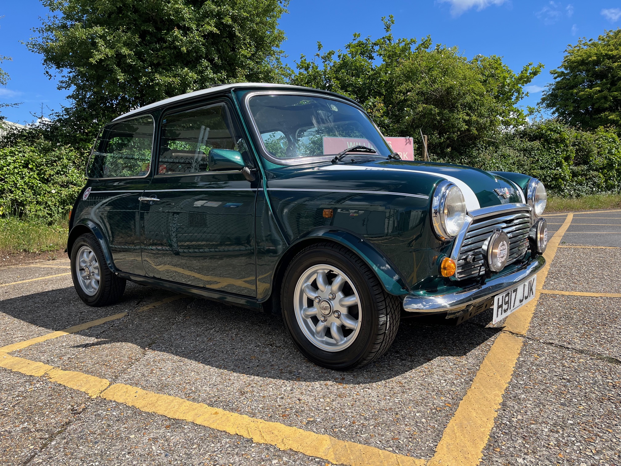 1990 Rover Mini Cooper RSP. 1275cc. BRG. Cooper Garages "S" conversion 0038. Low mileage. 3 owners. Very rare and awesome.